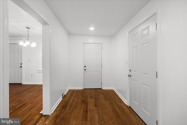 1025 S LOUDOUN ST, Winchester, VA 22601