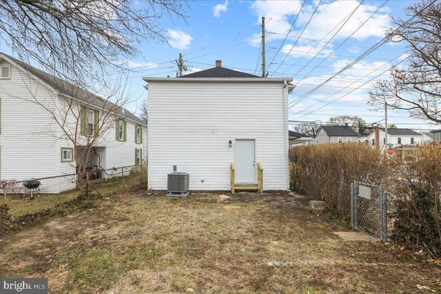 1025 S LOUDOUN ST, Winchester, VA 22601