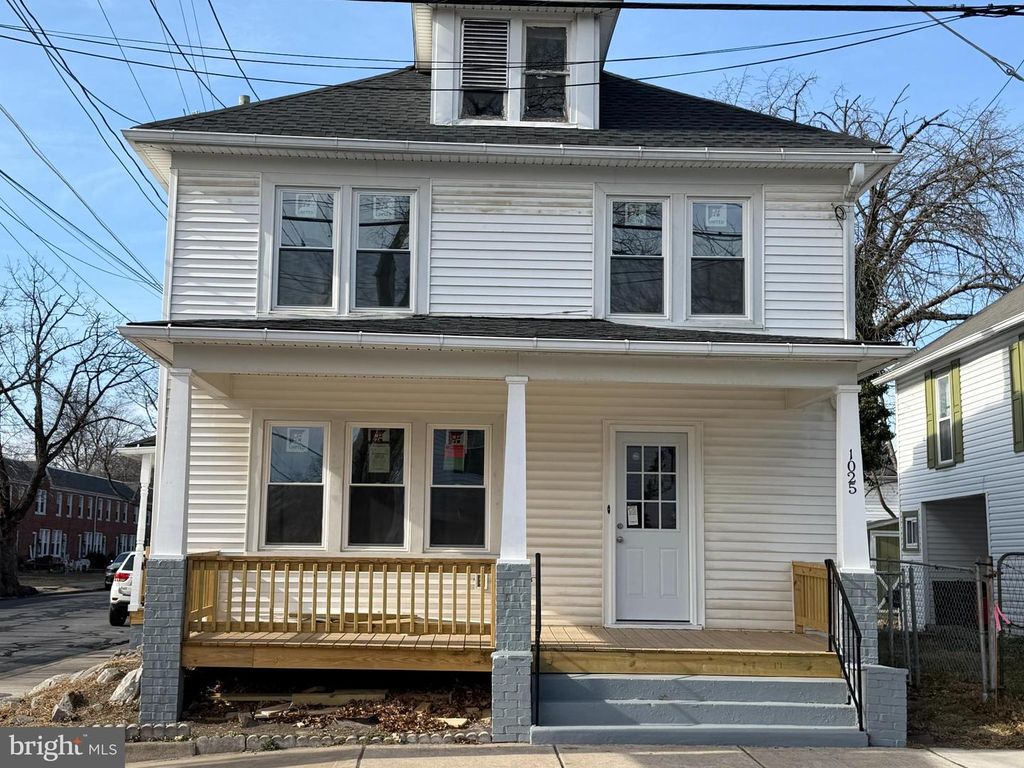 1025 S LOUDOUN ST, Winchester, VA 22601