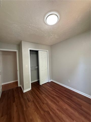 2642 Meadows LNDG, Chesapeake, VA 23321