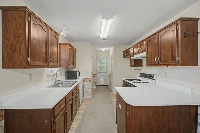 5442 KAYLA DR, Southaven, MS 38671