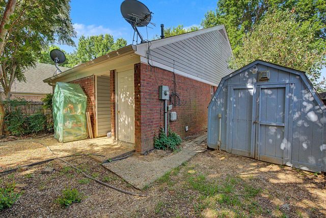 5442 KAYLA DR, Southaven, MS 38671