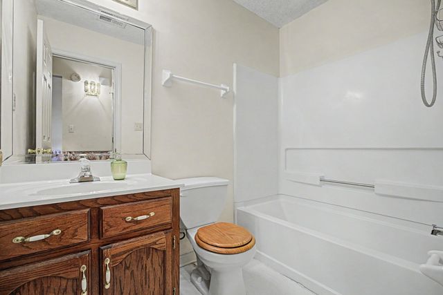 5442 KAYLA DR, Southaven, MS 38671
