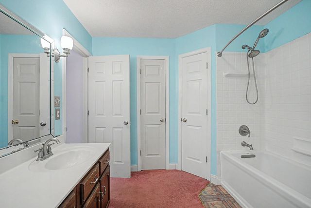 5442 KAYLA DR, Southaven, MS 38671
