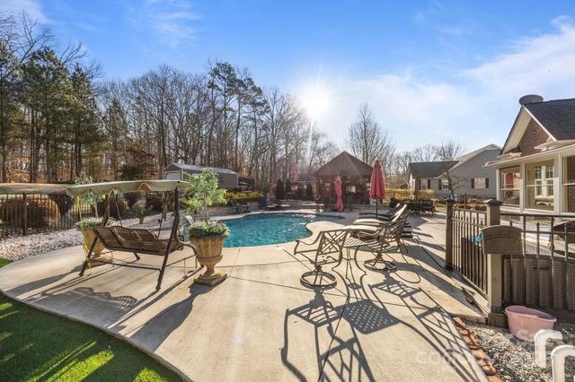 187 Winding Creek Drive, Troutman, NC 28166