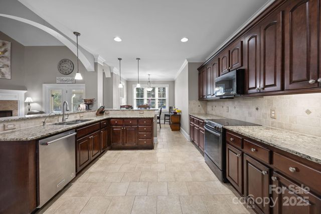 187 Winding Creek Drive, Troutman, NC 28166