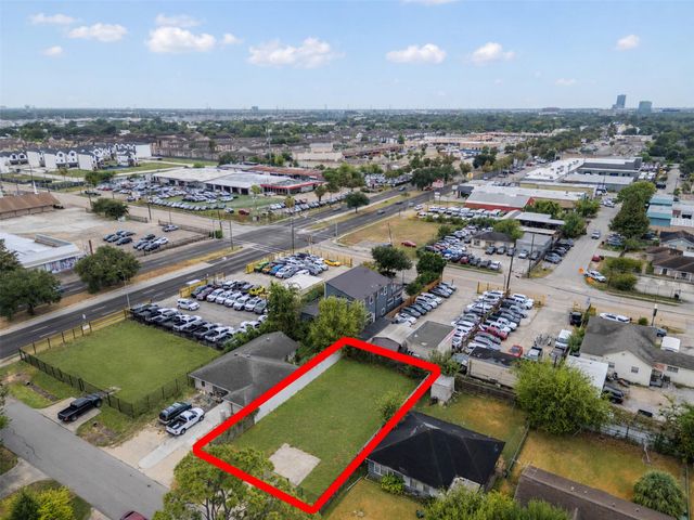 3222 Jarvis Street, Houston, TX 77063