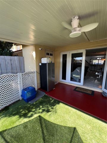 5214 NW 190th St, Miami Gardens, FL 33055