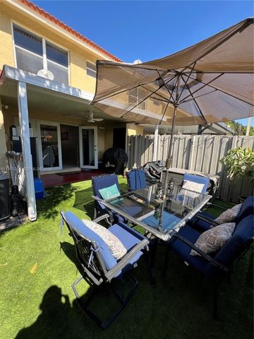 5214 NW 190th St, Miami Gardens, FL 33055