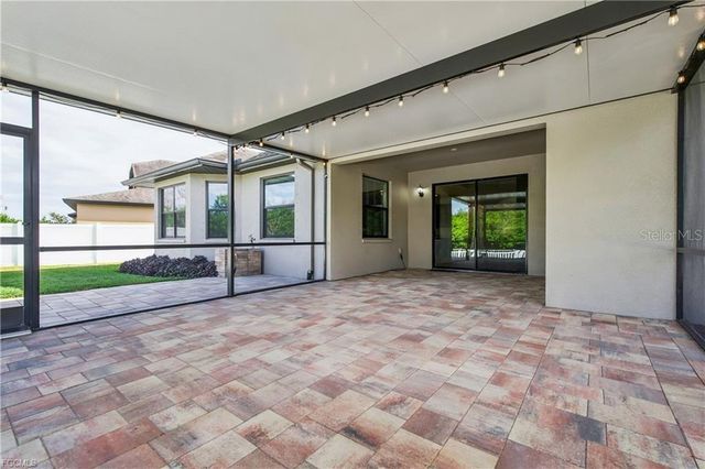 11913 SUNBURST MARBLE ROAD, Riverview, FL 33579