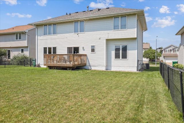 5417 NW 92nd Street, Johnston, IA 50131
