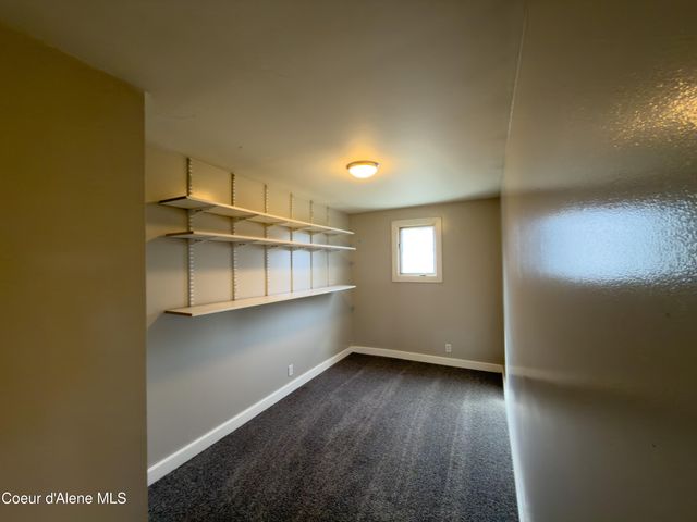 919 Silver Springs RD, Moyie Springs, ID 83845