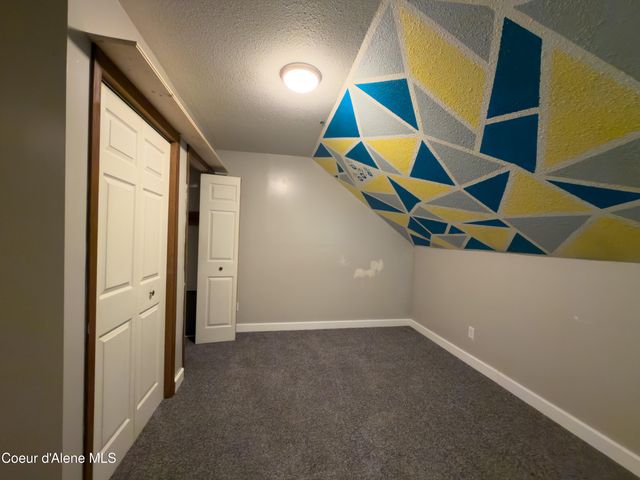 919 Silver Springs RD, Moyie Springs, ID 83845