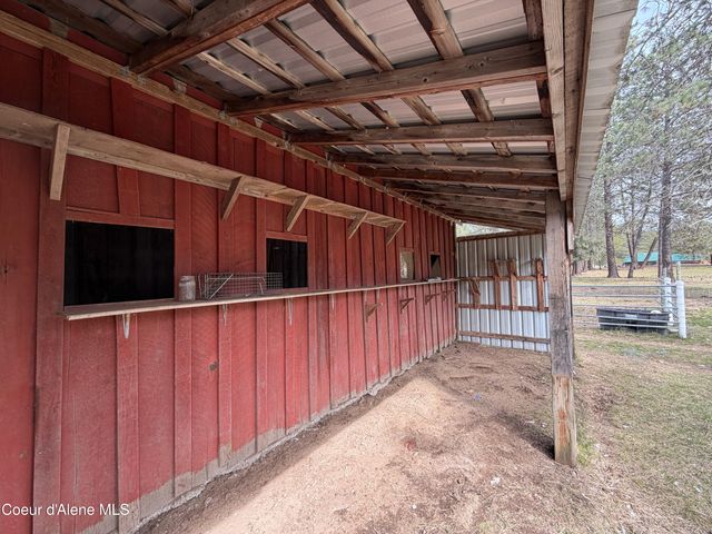 919 Silver Springs RD, Moyie Springs, ID 83845
