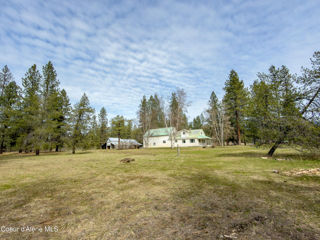 919 Silver Springs RD, Moyie Springs, ID 83845