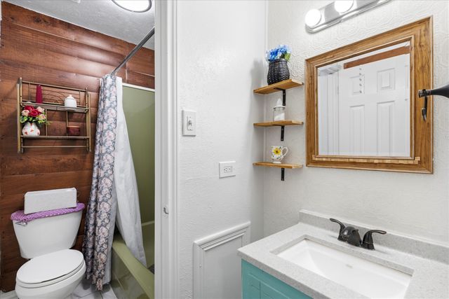 3000 Haynie Street, Fort Worth, TX 76112