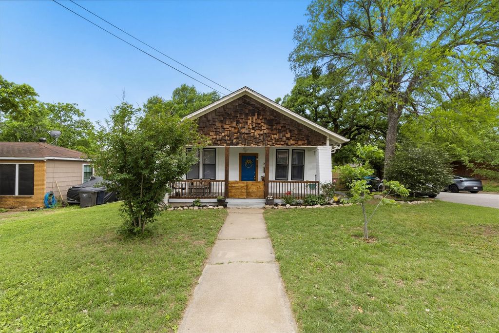 3000 Haynie Street, Fort Worth, TX 76112