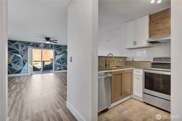 1525 S G Street, Tacoma, WA 98405