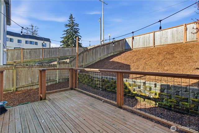 1525 S G Street, Tacoma, WA 98405