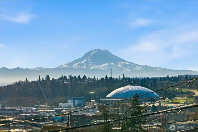 1525 S G Street, Tacoma, WA 98405