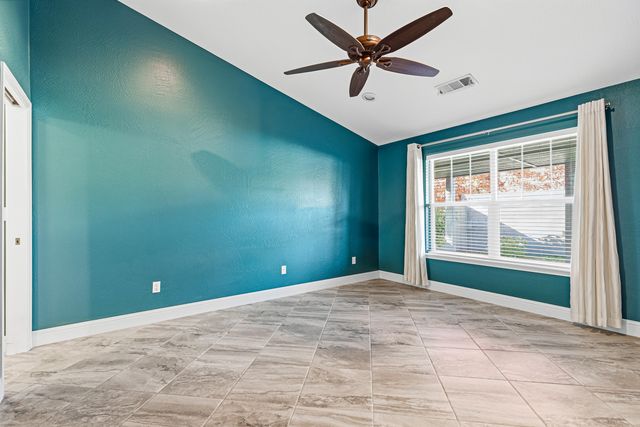 1243 Shafer Lane, Medford, OR 97501