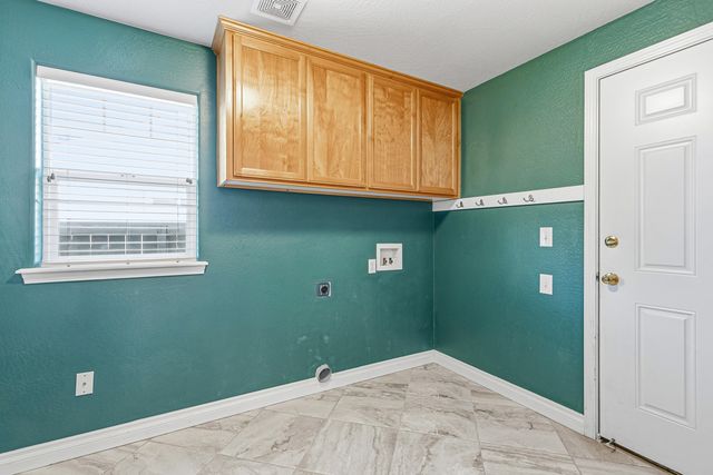 1243 Shafer Lane, Medford, OR 97501