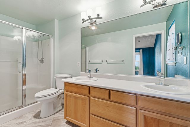 1243 Shafer Lane, Medford, OR 97501