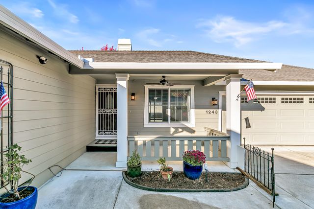 1243 Shafer Lane, Medford, OR 97501