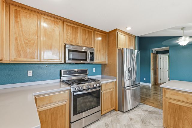 1243 Shafer Lane, Medford, OR 97501