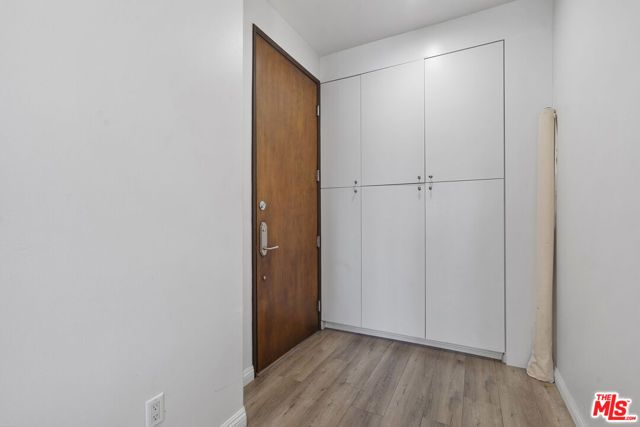 4568 W 1st Street 307, Los Angeles, CA 90004