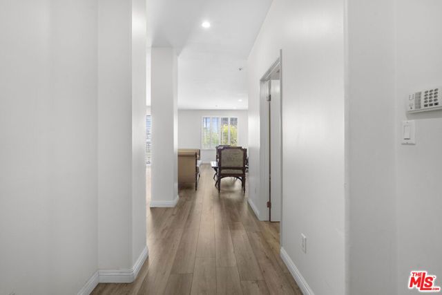 4568 W 1st Street 307, Los Angeles, CA 90004