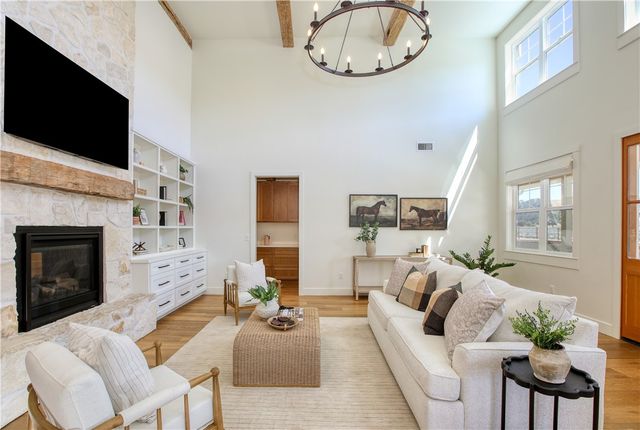 795 E Cherry, Arroyo Grande, CA 93420