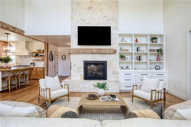 795 E Cherry, Arroyo Grande, CA 93420