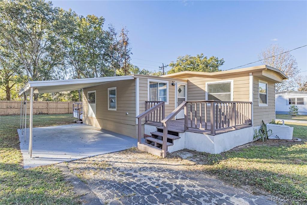 1672 S Canary Terrace, Inverness, FL 34450