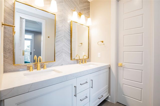 4103 S Champions Drive 17, Rogers, AR 72758