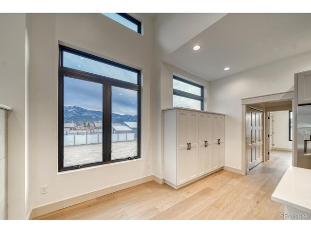 136 Mesa View Ln B, Salida, CO 81201