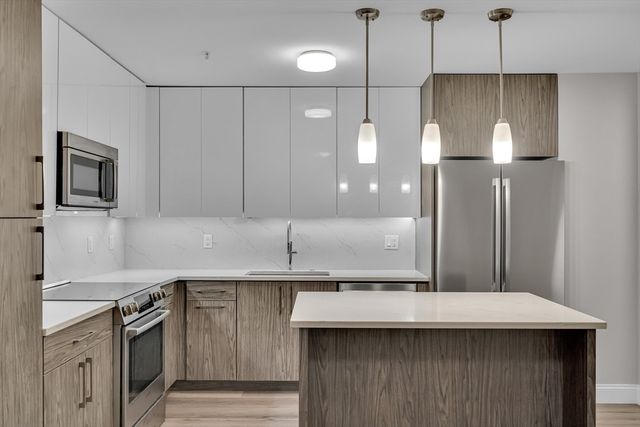 771 Harrison Ave G6, Boston, MA 02118