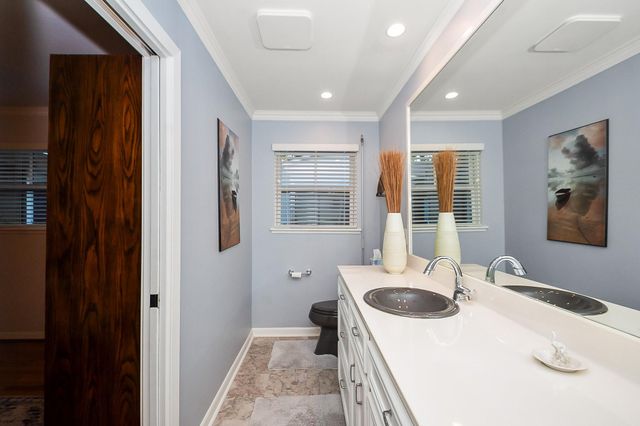 2503 Baycrest Drive, Houston, TX 77058