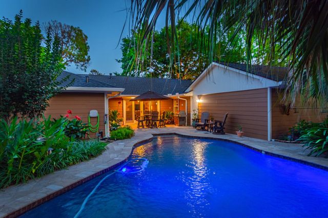 2503 Baycrest Drive, Houston, TX 77058
