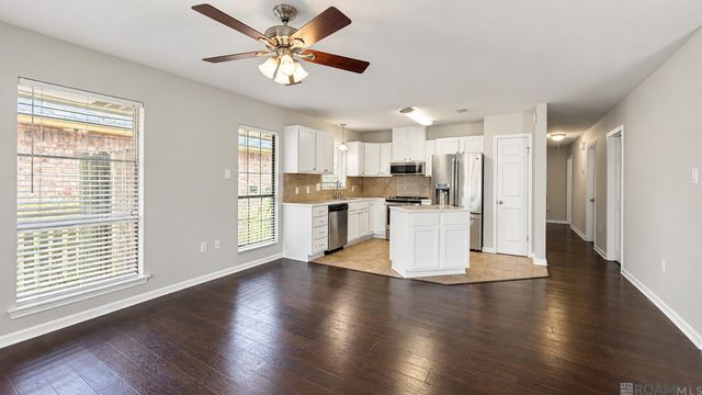 13861 Chalmette Ave, Baton Rouge, LA 70810