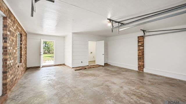 13861 Chalmette Ave, Baton Rouge, LA 70810