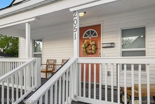 2051 Dwight Avenue, Flint, MI 48503