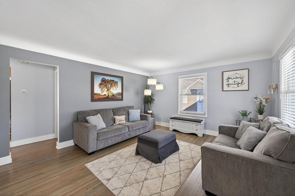 967 Ohio Street, West Saint Paul, MN 55118