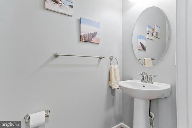 5248 MUDVILLE LN, Waldorf, MD 20602