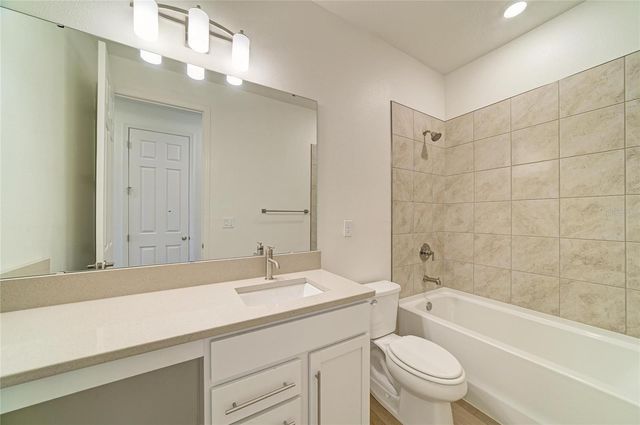 10455 WET MARSH COVE, Parrish, FL 34219