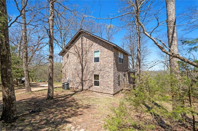 21787 Carter Road, Winslow, AR 72959