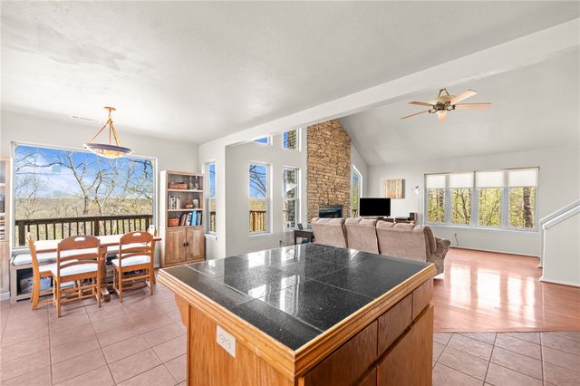 21787 Carter Road, Winslow, AR 72959