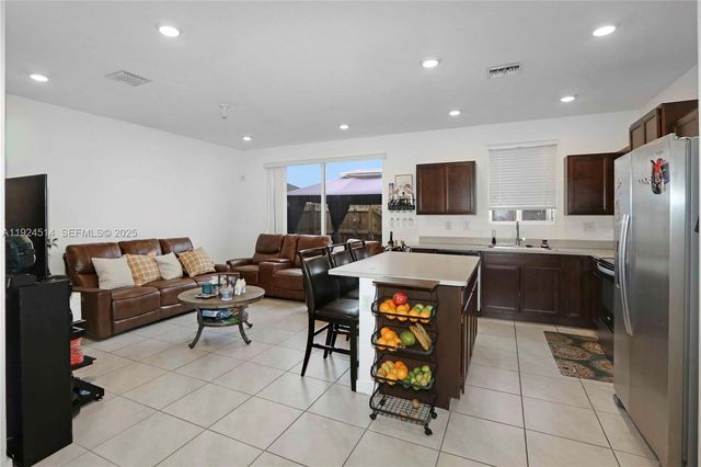 1052 SE 23rd Avenue, Homestead, FL 33035