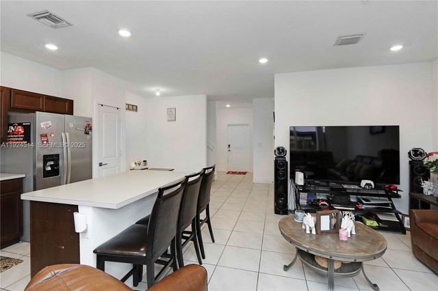 1052 SE 23rd Avenue, Homestead, FL 33035