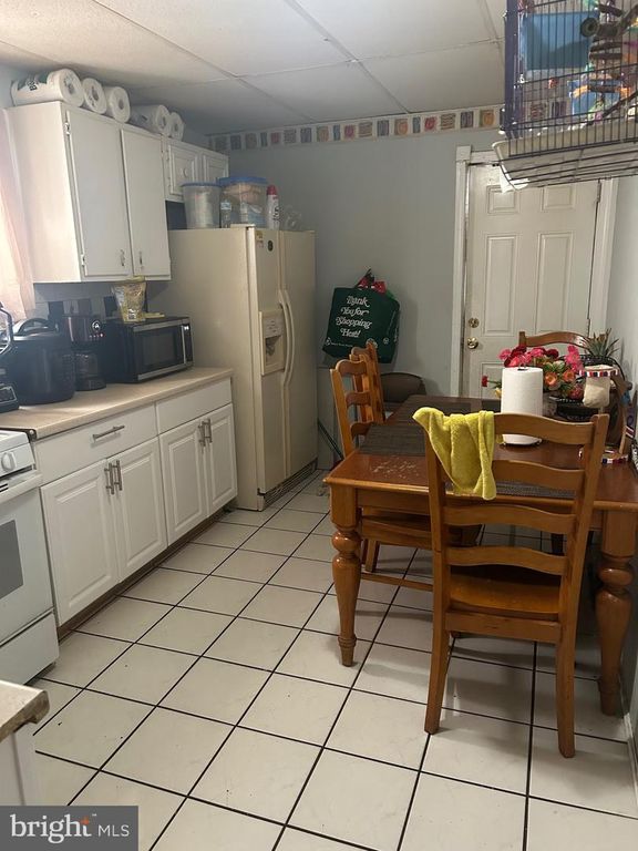 151 S LOGAN AVE, Trenton, NJ 08609